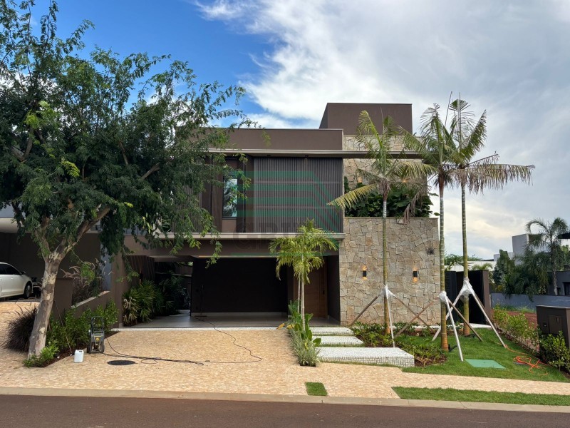 CASA COND. FECHADO  - JD. OLHOS D' AGUA - Ribeirão Preto